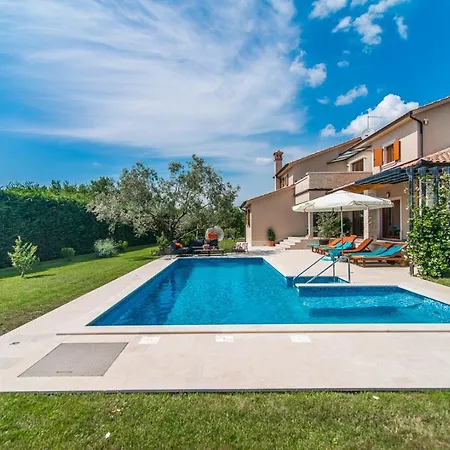 Salambati Villa
